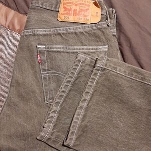 Mens 501 levis 30x30 button fly